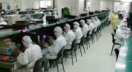 Electronics_factory_in_Shenzhen.jpg
