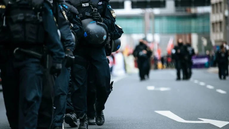 🚨 Attentat déjoué à Paris : ce que l’on sait vraiment